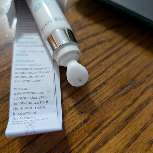 QMS Medicosmedics Epigen Depuff Pollution Shield .50fl.oz. 15mL - Picture 6 of 6